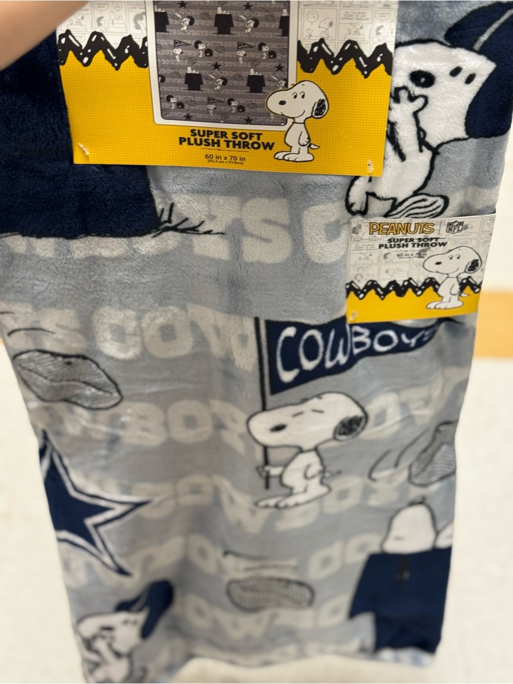 Peanuts Snoopy Dallas Cowboys Plush Throw - Gray & Navy